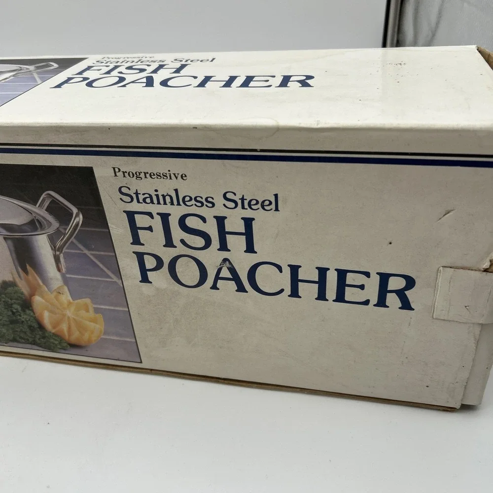 STAINLESS STEEL FISH POACHER 18